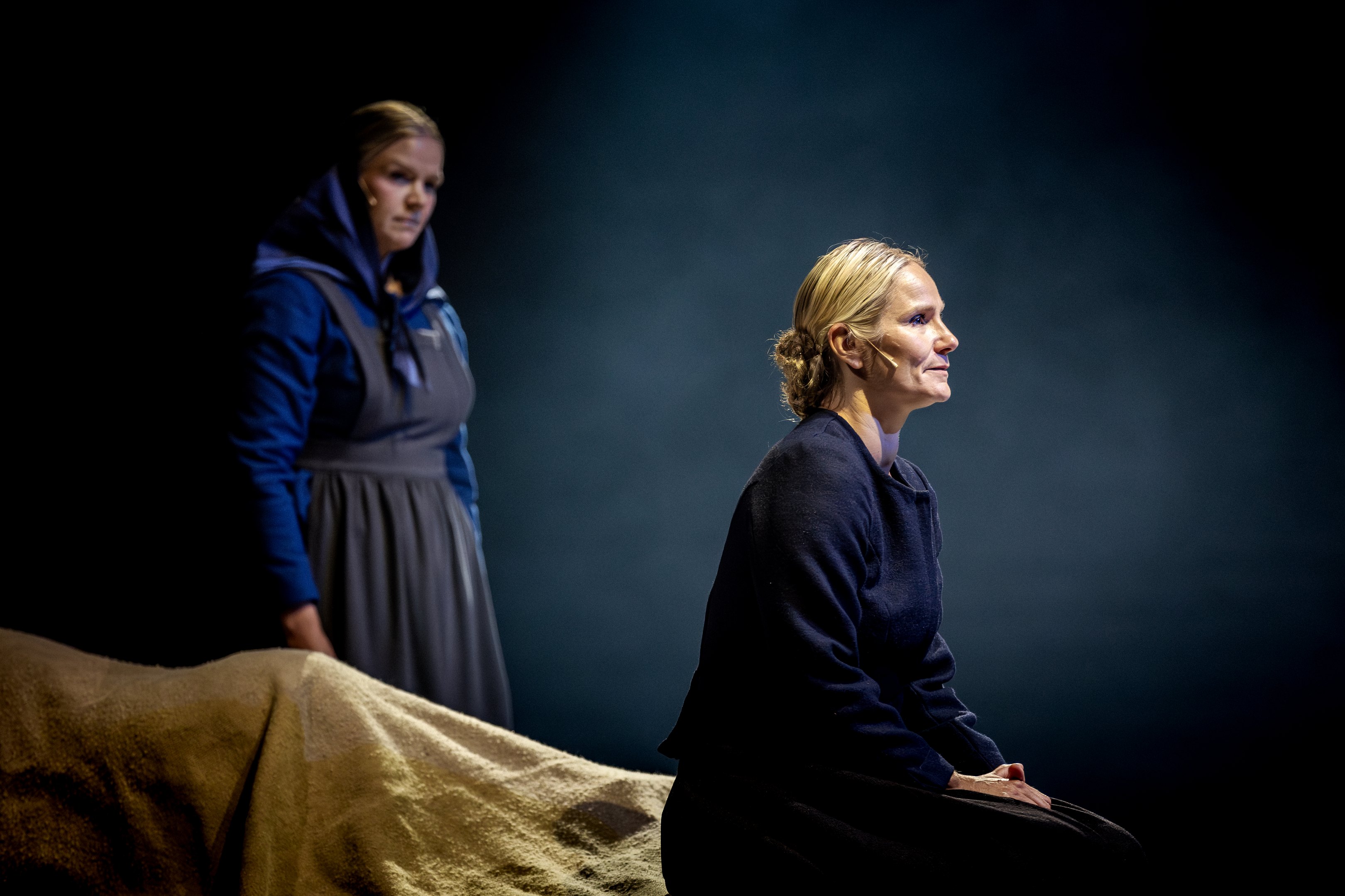 Helene Puukka and Laura Malmivaara. © Jaa Tämä