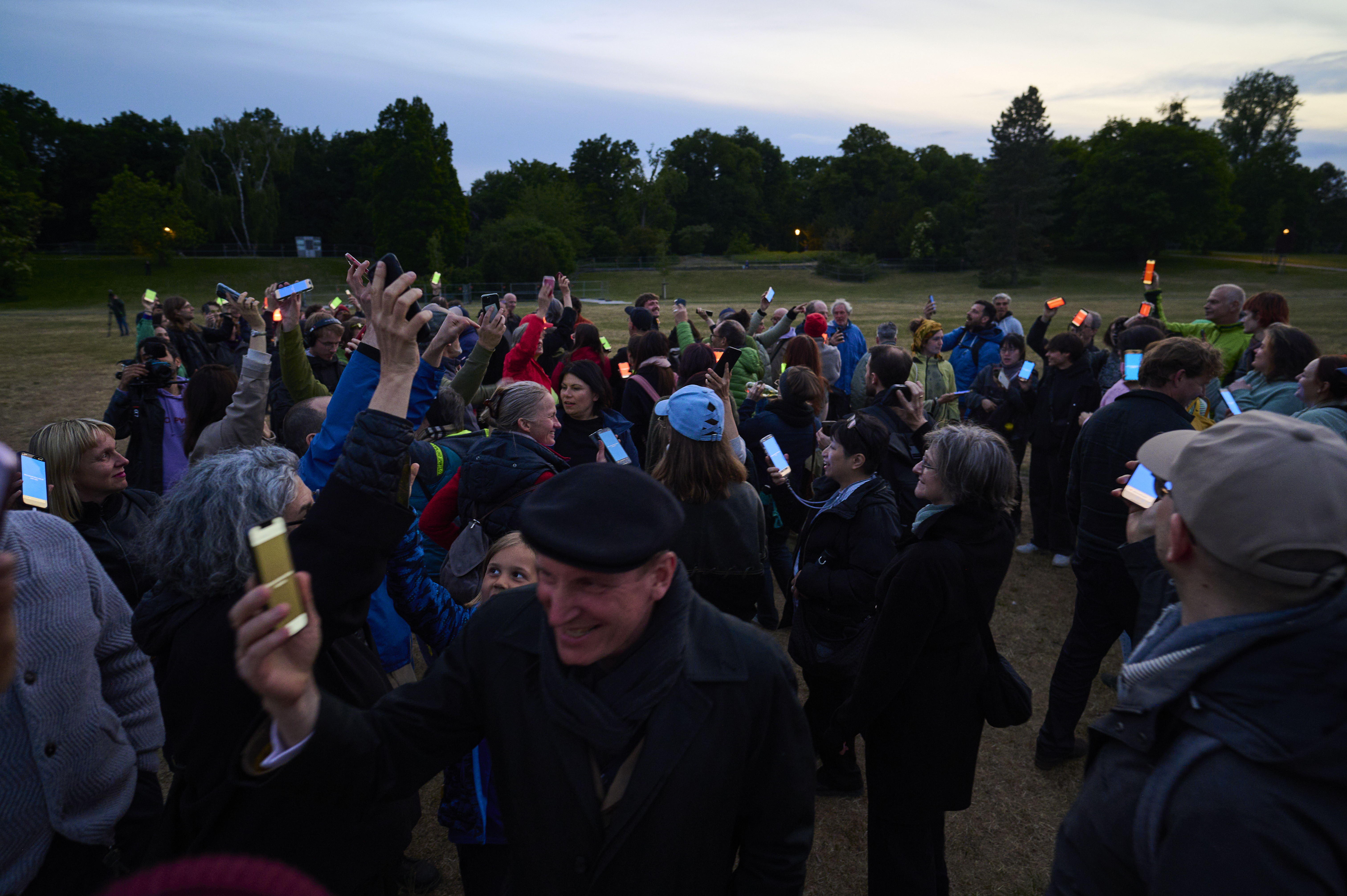 Amir Shpilman »Army of Love«, Luitpoldshain. © David Häuser