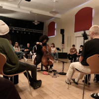 Okkyung Lee gav koncert på Musikefterskolen i Humble. © Jon Albjerg Ravnholt