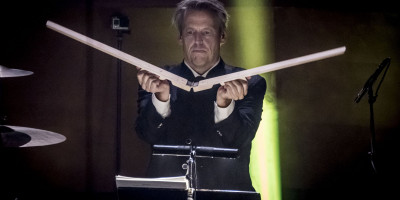 Gert Sørensen ved DRSO-koncert i 2018. © Kim Leland/DR Gert Sørensen ved DRSO-koncert i 2018. © Kim Leland/DR