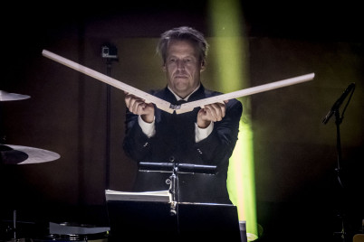 Gert Sørensen ved DRSO-koncert i 2018. © Kim Leland/DR Gert Sørensen ved DRSO-koncert i 2018. © Kim Leland/DR