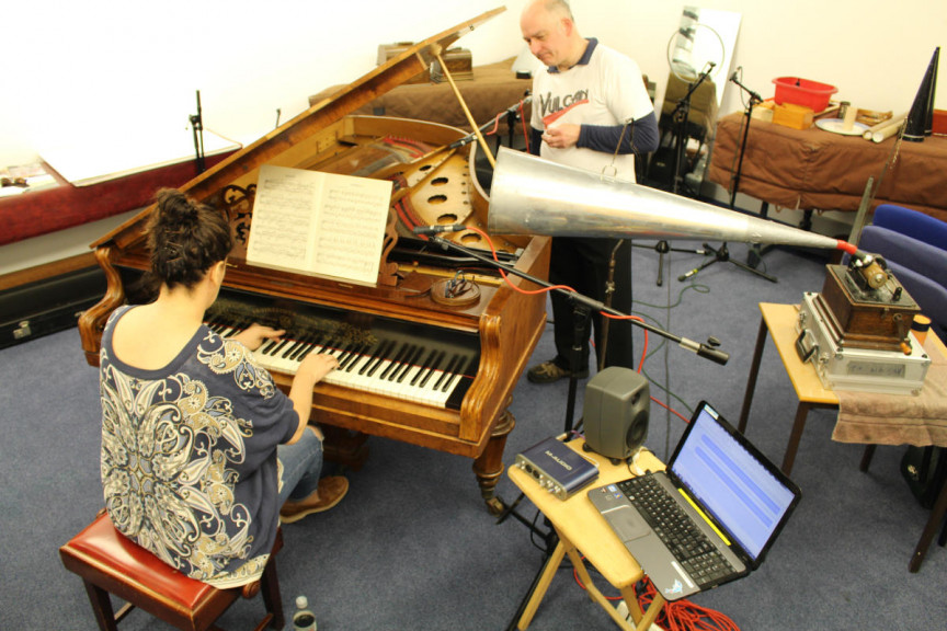 Image 2: Recording with the Streicher
